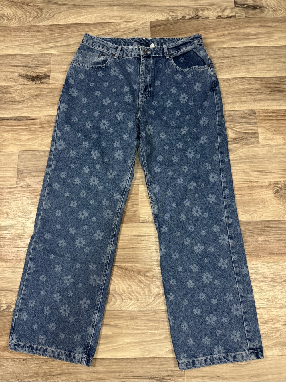 NWT Free People Ragged Priest Daisy Jeans Blue Straight Leg High Rise Size 34